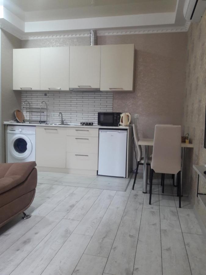 Happy Apartment