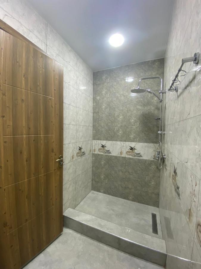 Happy Apartment *